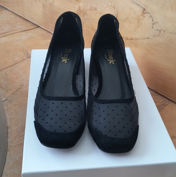 Rouje Parisienne Plumetis Heels - Picture 7 of 7